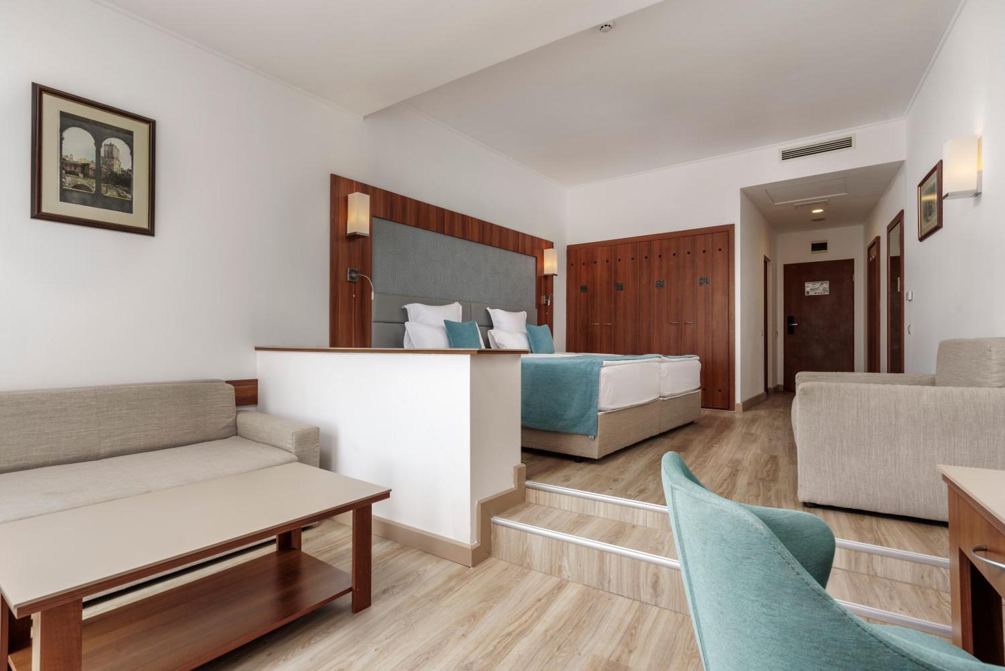 Hotel Alua Helios Bay Obzor Exterior foto